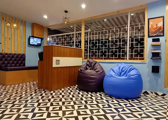 Stayvilla Hostel